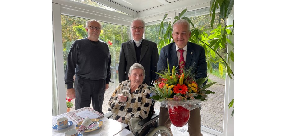 Elisabeth Umbach feiert ihren 100. Geburtstag