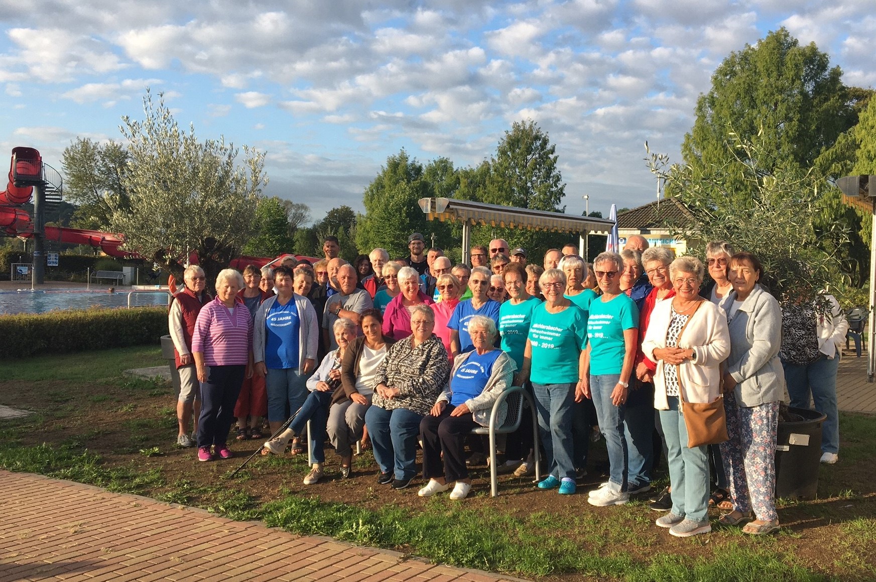 Frühschwimmer beenden ihre Badesaison 202