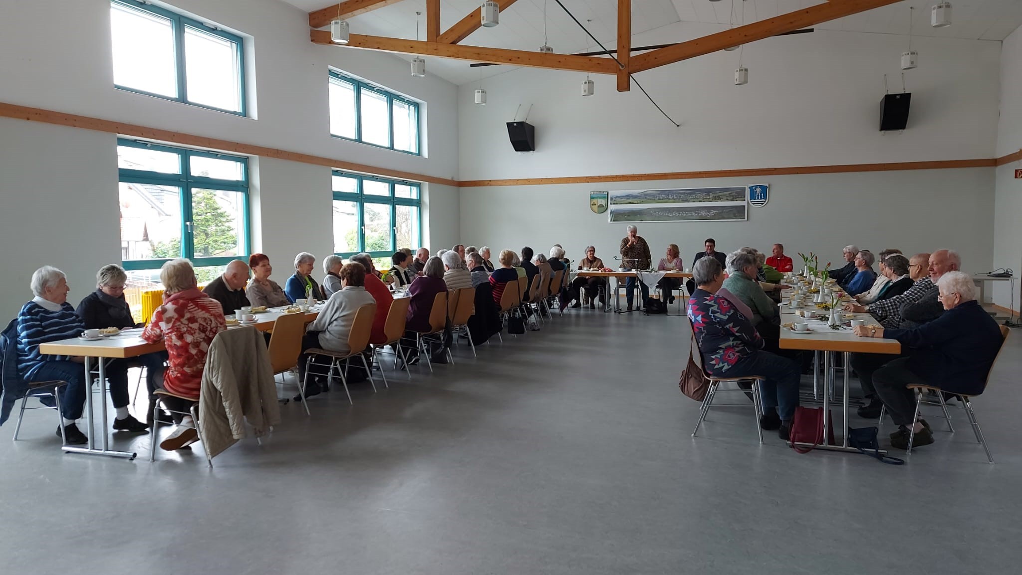 Kaffeenachmittag der Seniorengemeinschaft HNW