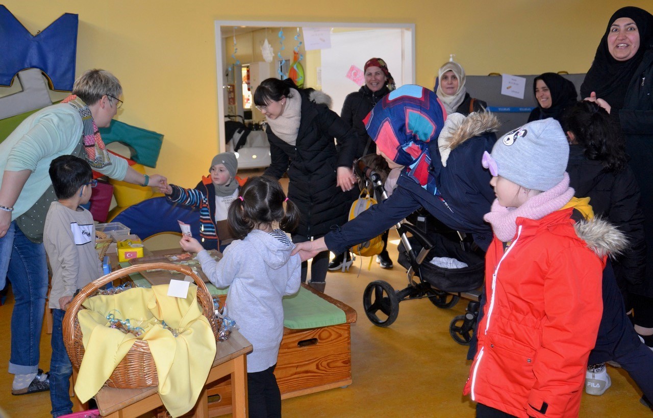 Kita Regenbogen spendet für Erdbebenopfer